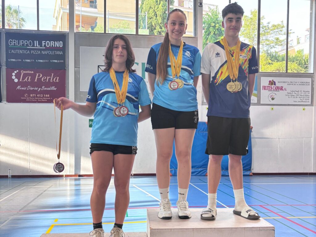 Gran jornada del Menorca Badminton Club en Mallorca El Menorca…