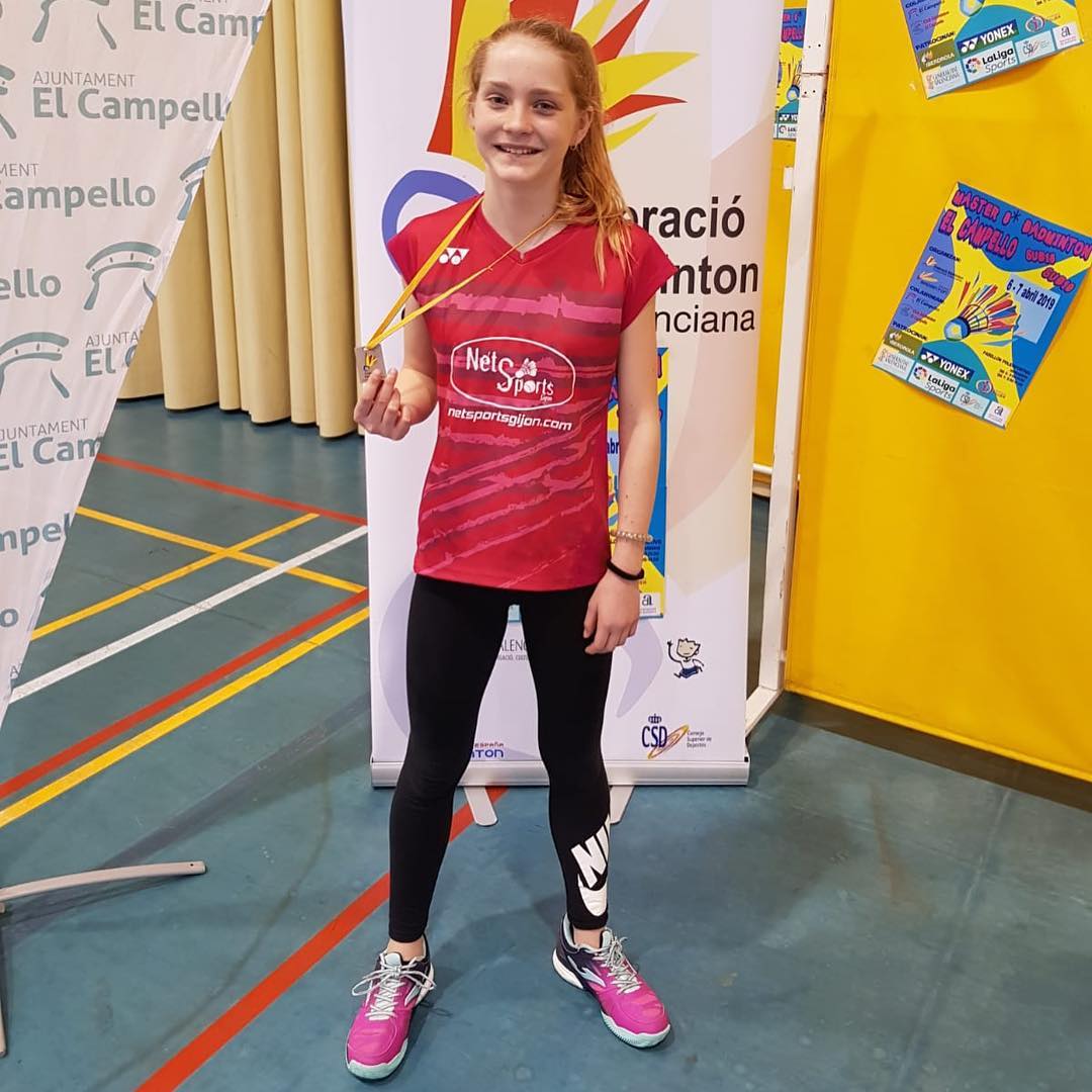Nuestra jugadora, Laura Anglada, junto a su compañera de CB…