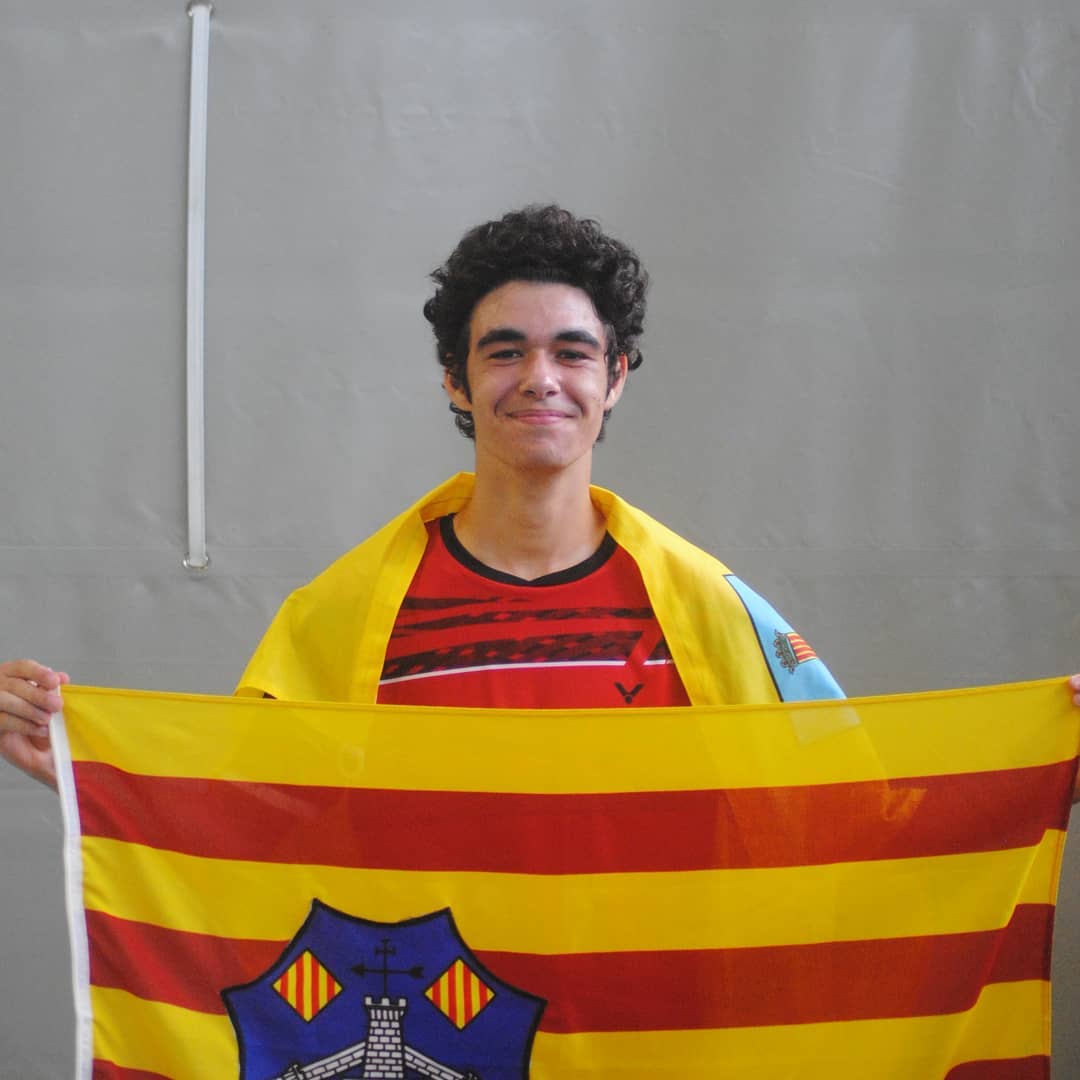 Quan sortim a competir fora de l,illa també representem a…