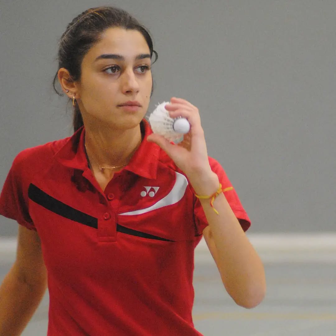 RENOVADA, Alicia contínua una temporada más con nosotros 💪💪🏸. Contentos…